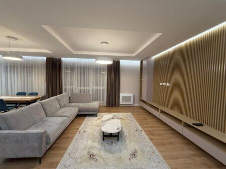 Apartament 3+1+2 poste parkimi tek Montesori Liqeni Thate