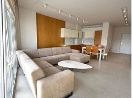 Apartament per shitje tek kika2 , komuna e Parisit