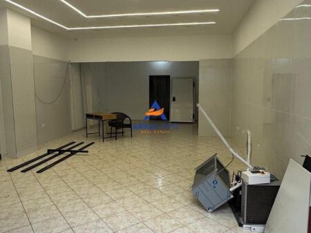 RENTAL SPACE 70M2 "NEAR CABEJ AMERICAN APARTMENTS 3" 60000 LEKE