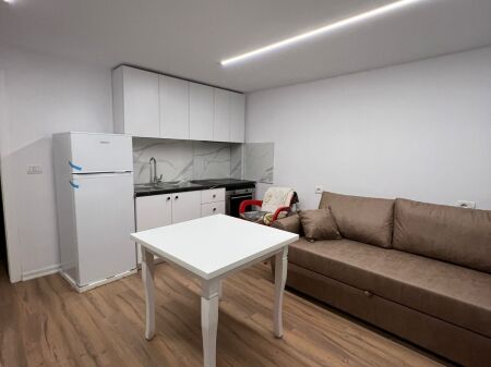 Apartament 1+1 me qira"Amerikan 3 misto mame"