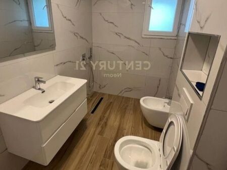 affittasi 1+1 a Shkoze