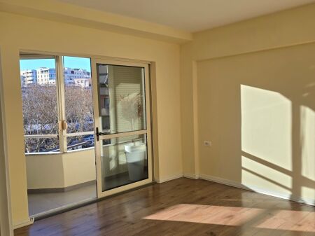 Office for rent, center