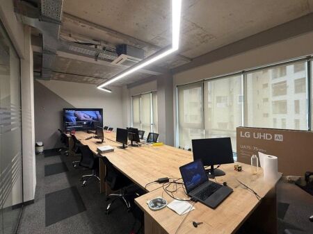 Jepet me qira ambient zyrash, tek Rruges se Kosovareve!