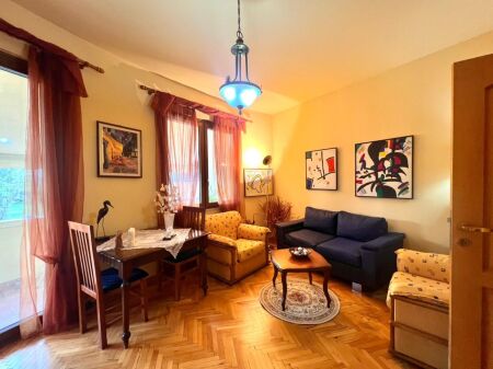 Jepet me Qera: 2+1+Kuzhine Vec & Ballkon Fiks te Stadiumi Dinamo - Albsig | 750€/muaj 