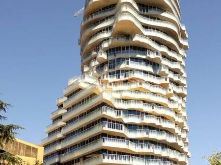 Esclusivo! Appartamento 1+1 in vendita, presso Tirana’s Rock in Piazza Skënderbej! 499.900 €