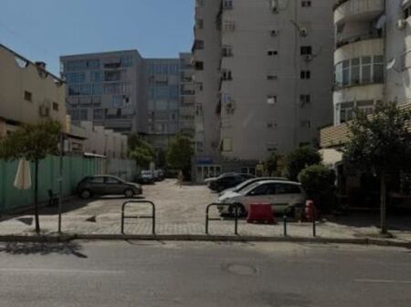 APARTAMENT 2+1 PER SHITJE TE KOMUNA E PARISIT (LULISHTJA)