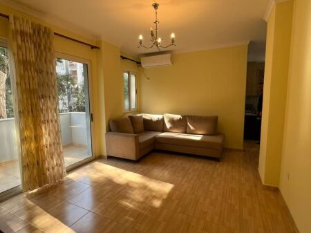 In vendita, Appartamento 2+1, Fresk, Tirana