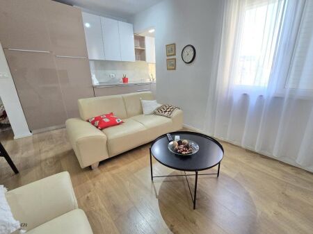 1+1 65m2 kati 5 SHKOLLA E BALETIT