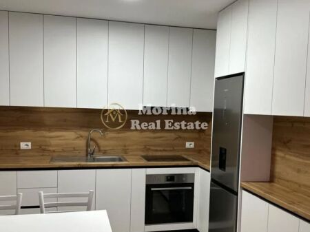 Affitto | Appartamento 2 + 1 | Astir | 750 €/mese