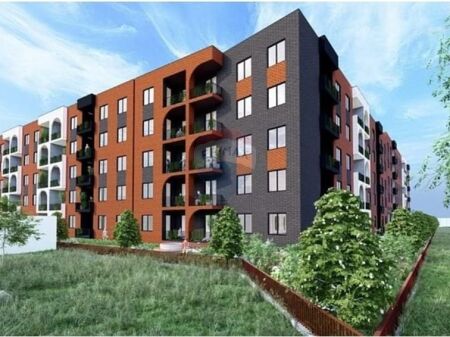 Shitet Apartament 2+1+2 në Paskuqan