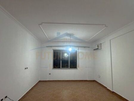 Shitet Apartament 2+1, Misto Mame