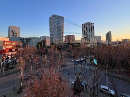 In affitto, Appartamento 3+1 per Uffici, Centro, Tirana.