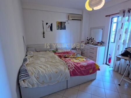 Appartamento 2+1 in affitto nella zona di Porcelani (dietro uet)
