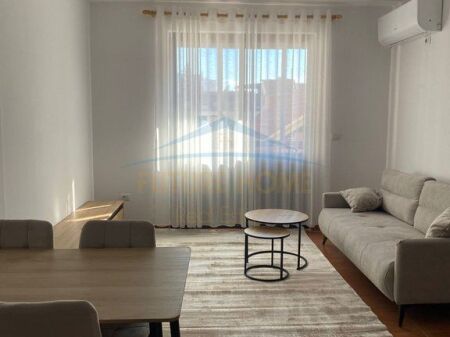 Affitto, Appartamento 2+1, Via Elbasanit