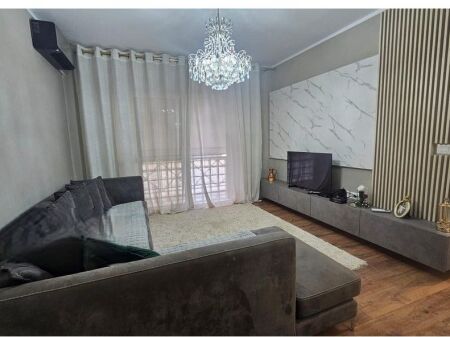 2+1 PIANO 3 102M2 VIA DELLE BARRICATE