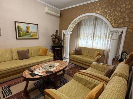 3+1,furnished on Durres street,200 thousand euros,with mortgage