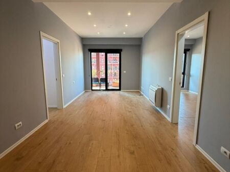 🏢 Ambient Biznesi / Zyrë me Qira – Garden Building ✨