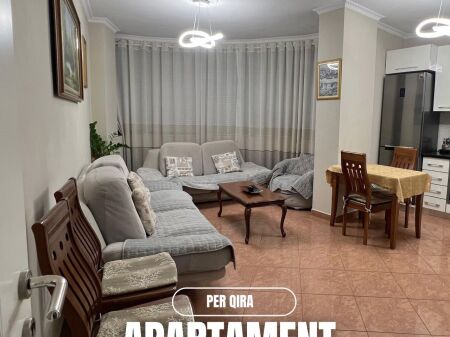 Apartament për qera