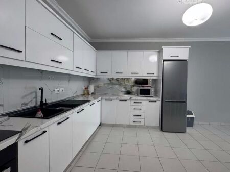 Apartament 2+1 me qera Astir 500 € /Muaj