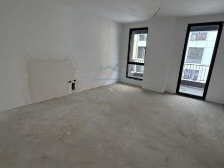 Shitet, Apartament 1+1, Jordan Misja, Tiranë.