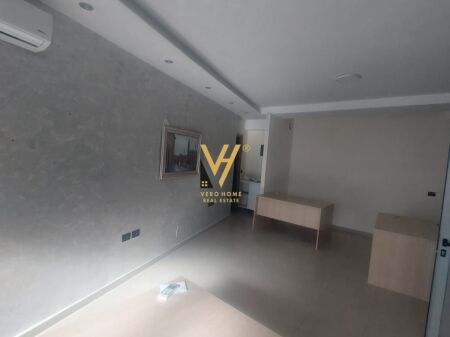 UFFICIO 40 M2 IN AFFITTO A PAZARI I RI 50.000 LEKE