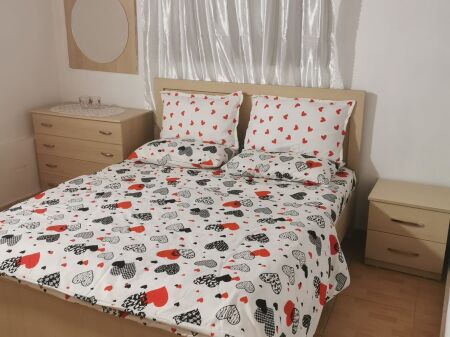 Jepet Me Qera Apartament 1+1+1 Ballkon