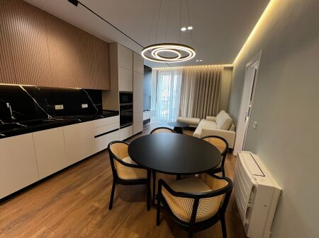 Super apartament 2+1 tek Mine Peza