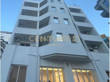 Hotel Për Qira në Shkëmbi I Kavajës, Durrës 6,500 € /Muaj