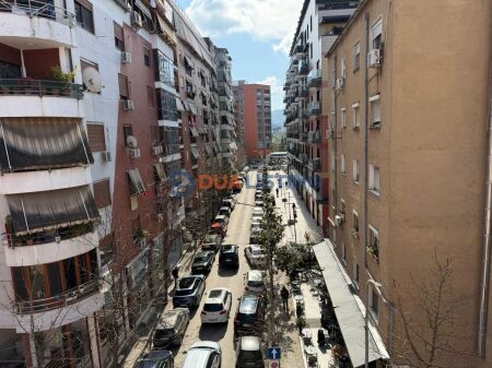 Apartament 1+1 per shitje Rr. Kosovareve