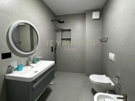 Affittasi 1+1 a Pazari i ri