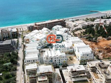 Te Kompleksi Santorini 1, Ne Dhermi, Shitet Super Apartament 3+1+2 Me Verande Dhe Post Parkimi !!!