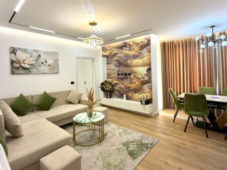 3rd Floor of a 2+1 Villa + Storage & 🅿️ Parking (📍Kombinat / Garibaldi Square, Tirana) Luxury ✨ | 100% New 🔥🔥 40,000 Lek / Month 💶💶