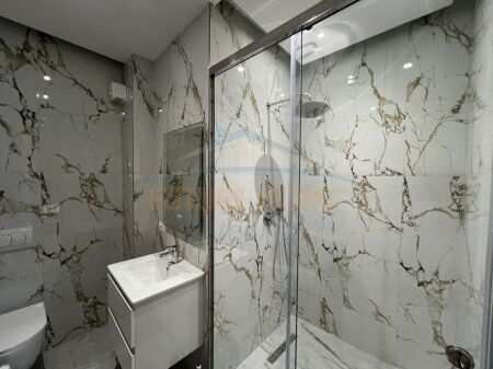 Apartament 2+1+2+Post Parkimi, Rruga e Durrësit, 