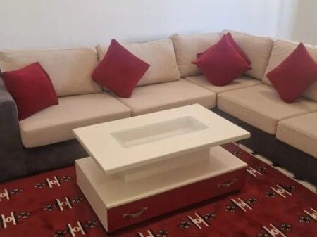 JEPET ME QERA APARTAMENT 2+1+BALLKON (MBRAPA QENDRES GLOBE TE TUNELI)