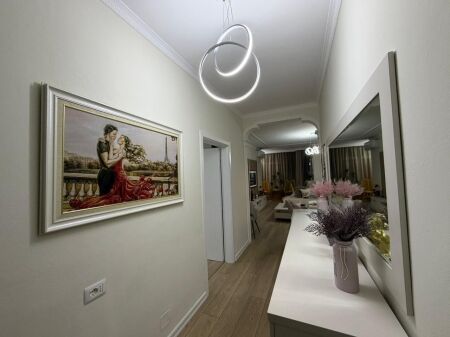 Apartament Me Qera Ish Ekspozita 3+1+2