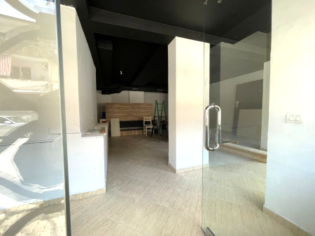 Jepet Dyqan me Qira | I Rinovuar | Pozicion Ideal