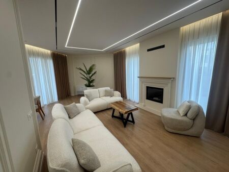 Luxury Villas - Dry Lake - Green Valley