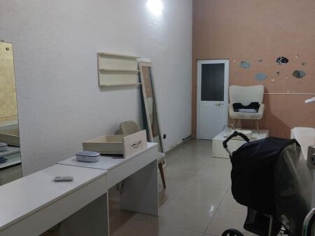 Jepet Ambient Biznesi me Qira ne Qender- Durres