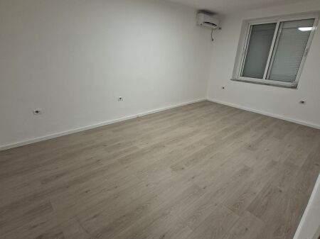 AMBIENT PER ZYRE PRANE URES VASIL SHANTO 650 €