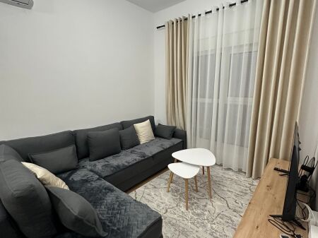 For rent 8 hours ago 2+1 for rent at Kompleksi Mangalem Ali Dem,🏷️55,000 Leke