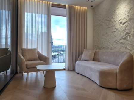 🏢 Business Premises for Rent – Altana Residence, Paris Commune📍