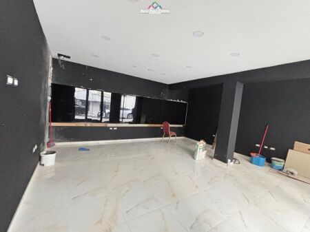 Dyqan Me Qera Tek Ish Ekspozita ( ID BD21810) Tirane