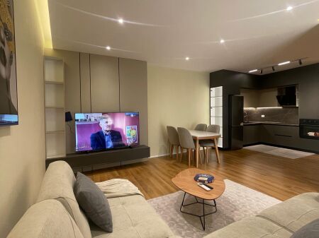 APARTAMENT 1+1 NE SHITJE - TEK GALERIA ROMA