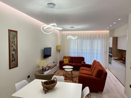 🏡 Apartment 1+1 for Rent – High School Area (near RTSH) ✨