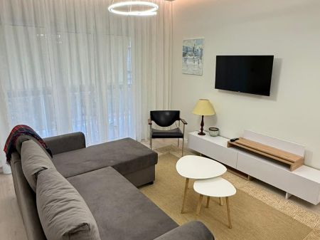 🏡 Apartment 1+1 for Rent – High School Area, near RTSH📍