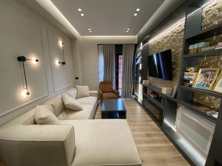 Rent, Apartment 1+1, Kavajes Street, Tirana.