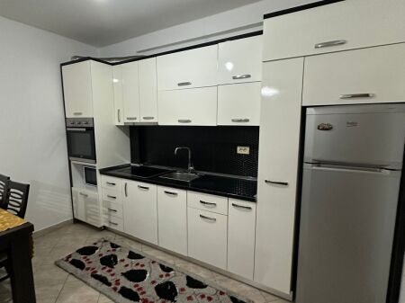 Rent: Furnished 1+1 apartment on the 6th floor, 72 m2 Price 400 euro