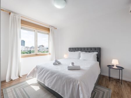 Apartment 2+1, Center!