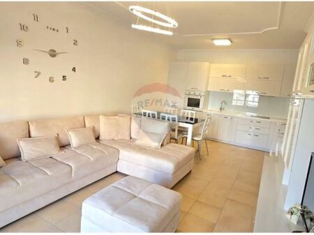 🏠 Apartment 1+1 for Sale – Gjergj Kastrioti Street, Vlora