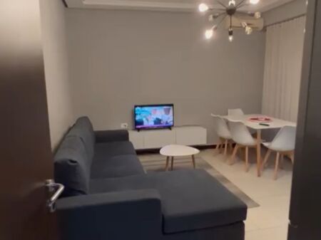 🏡 Appartamento in Affitto – Complesso Delijorgji, Tirana